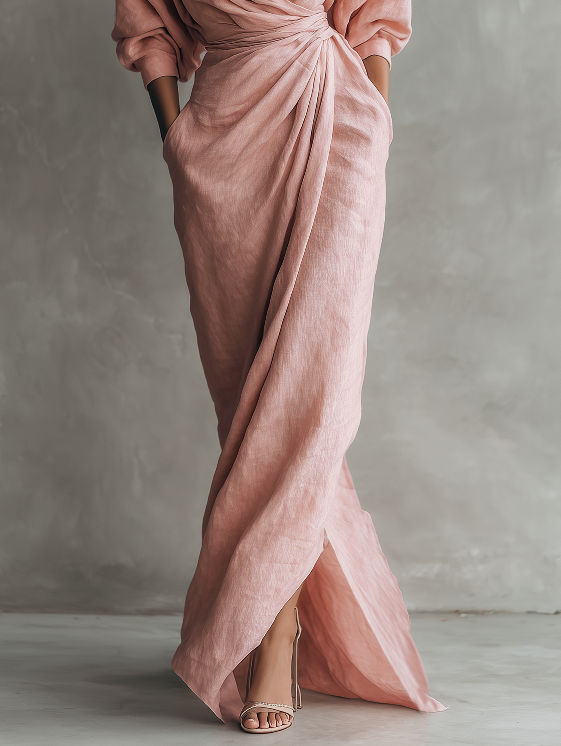 Trendé™ | Elina Leinenmix-Maxikleid mit V-Ausschnitt und minimalistischem Stil