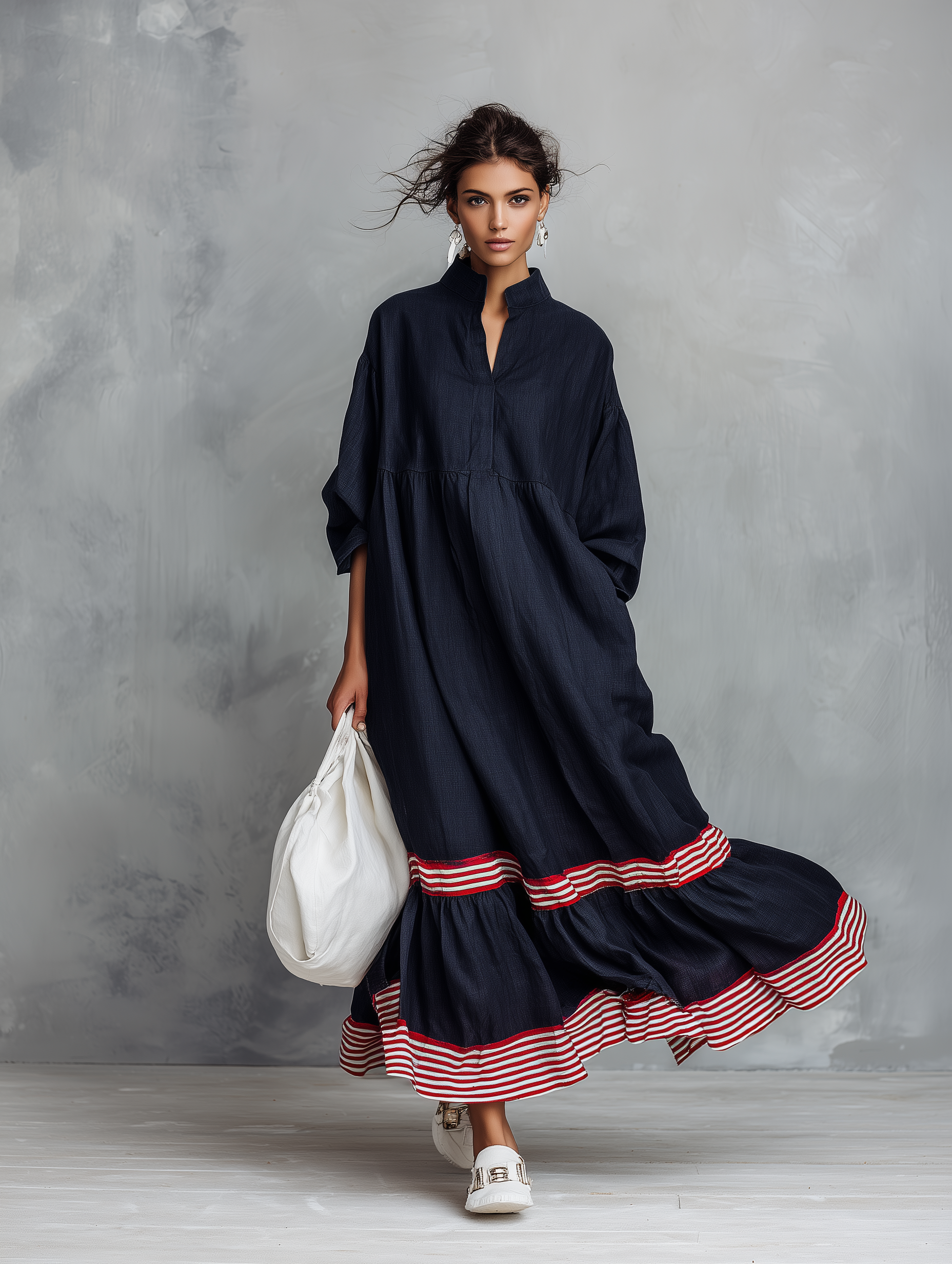 Trendé™ | Zarina Leinenmix-Maxikleid mit Streifenmuster und minimalistischem Stil