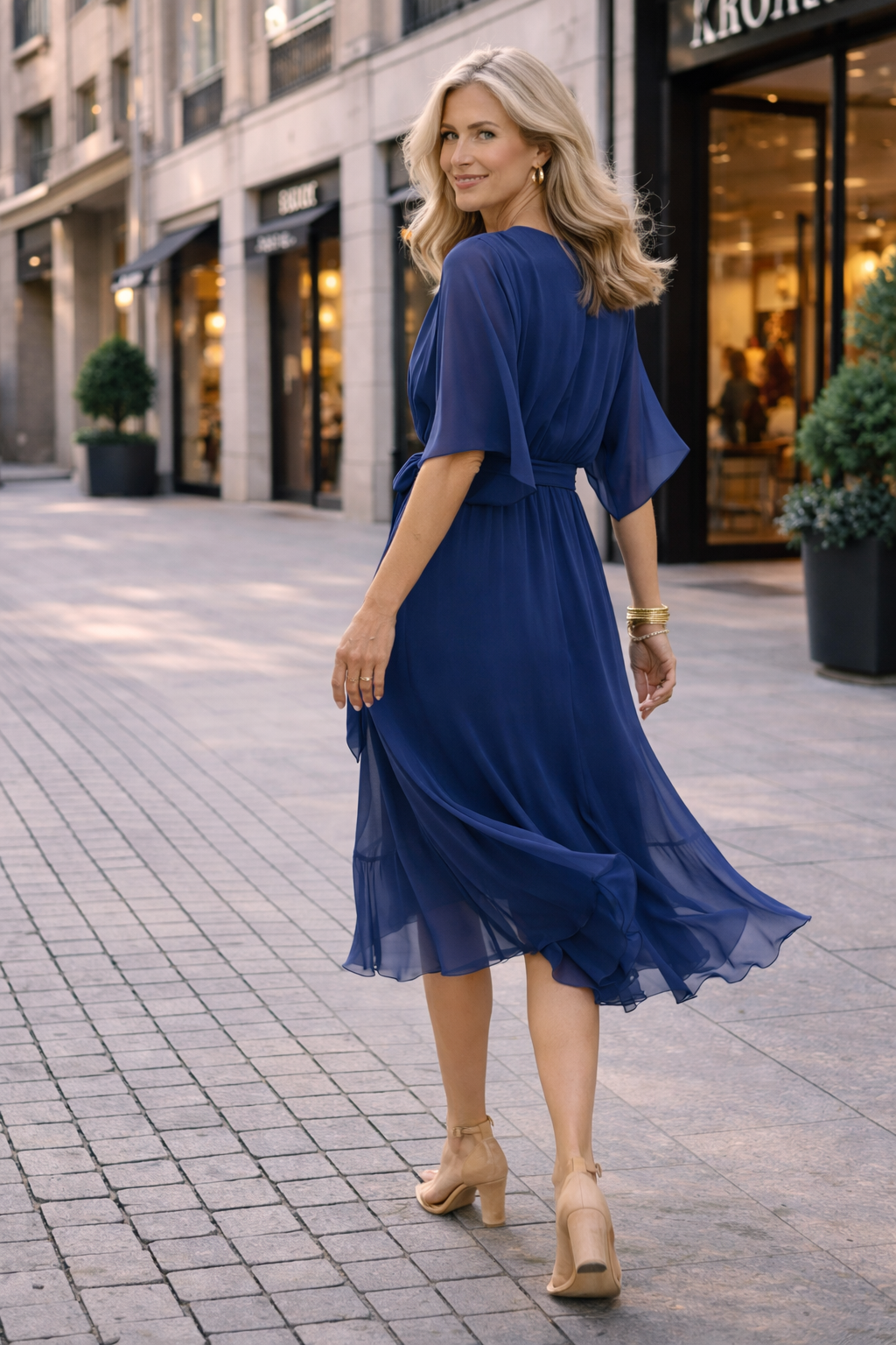 Trendé™ | Laura Chiffon-Sommerkleid mit V-Ausschnitt