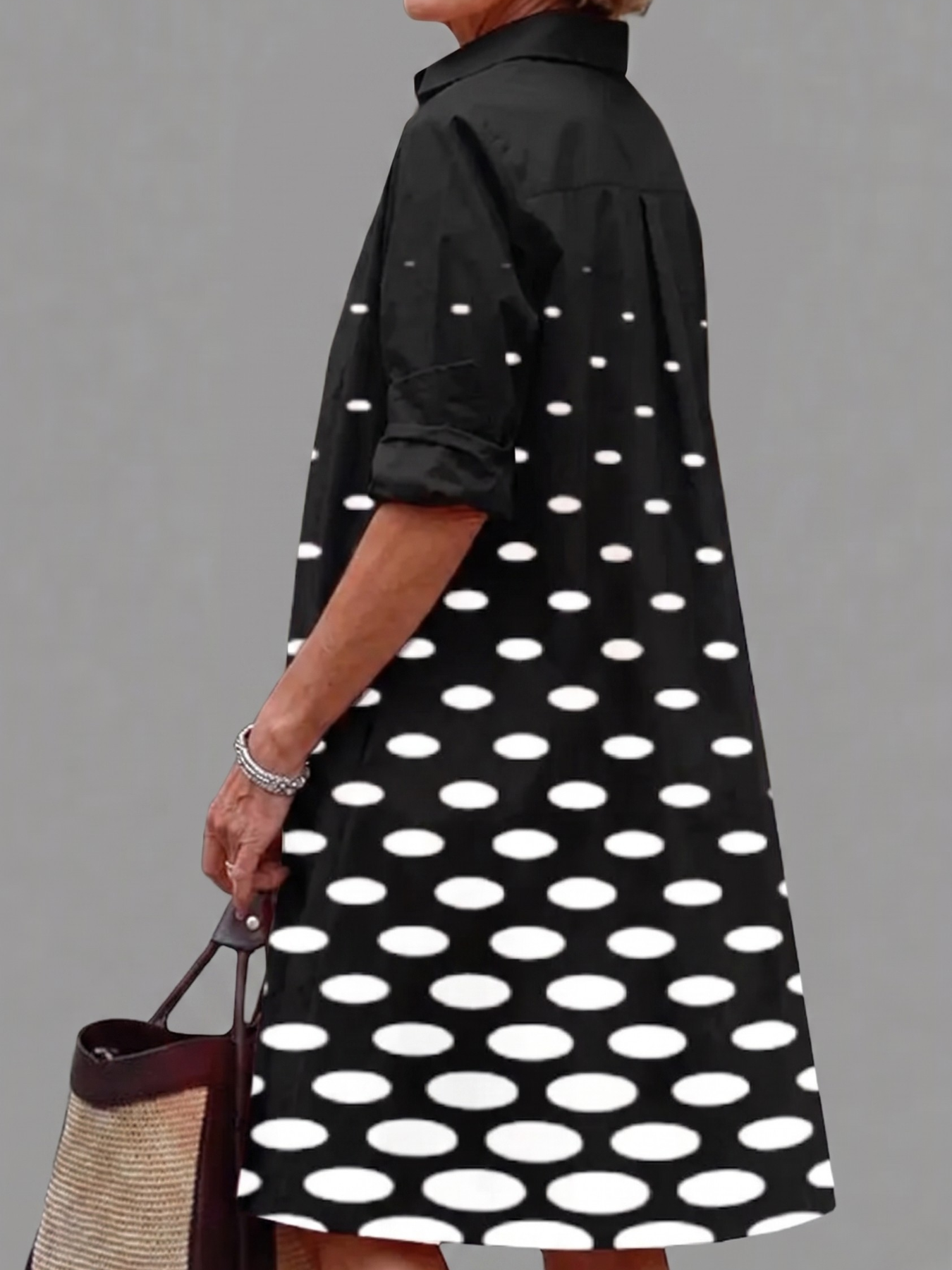 Trendé™ | Faith Gepflegtes Midi-Kleid in Schwarz
