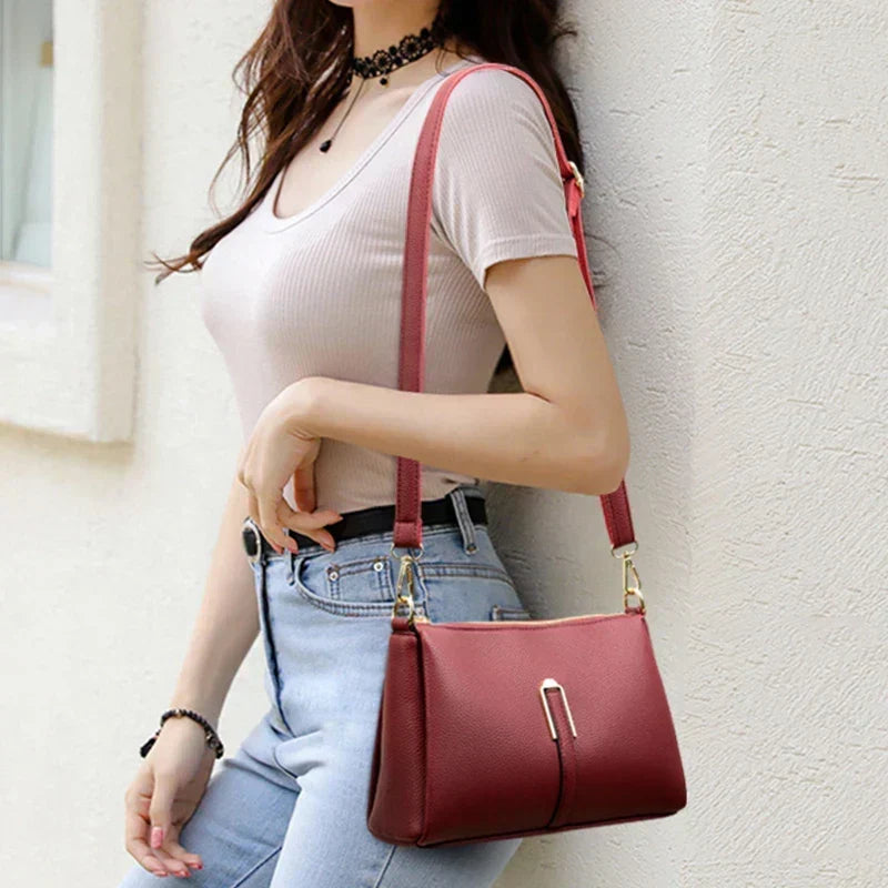 Trendé™ | Talia53113 Kleine Ledertasche mit elegantem Design