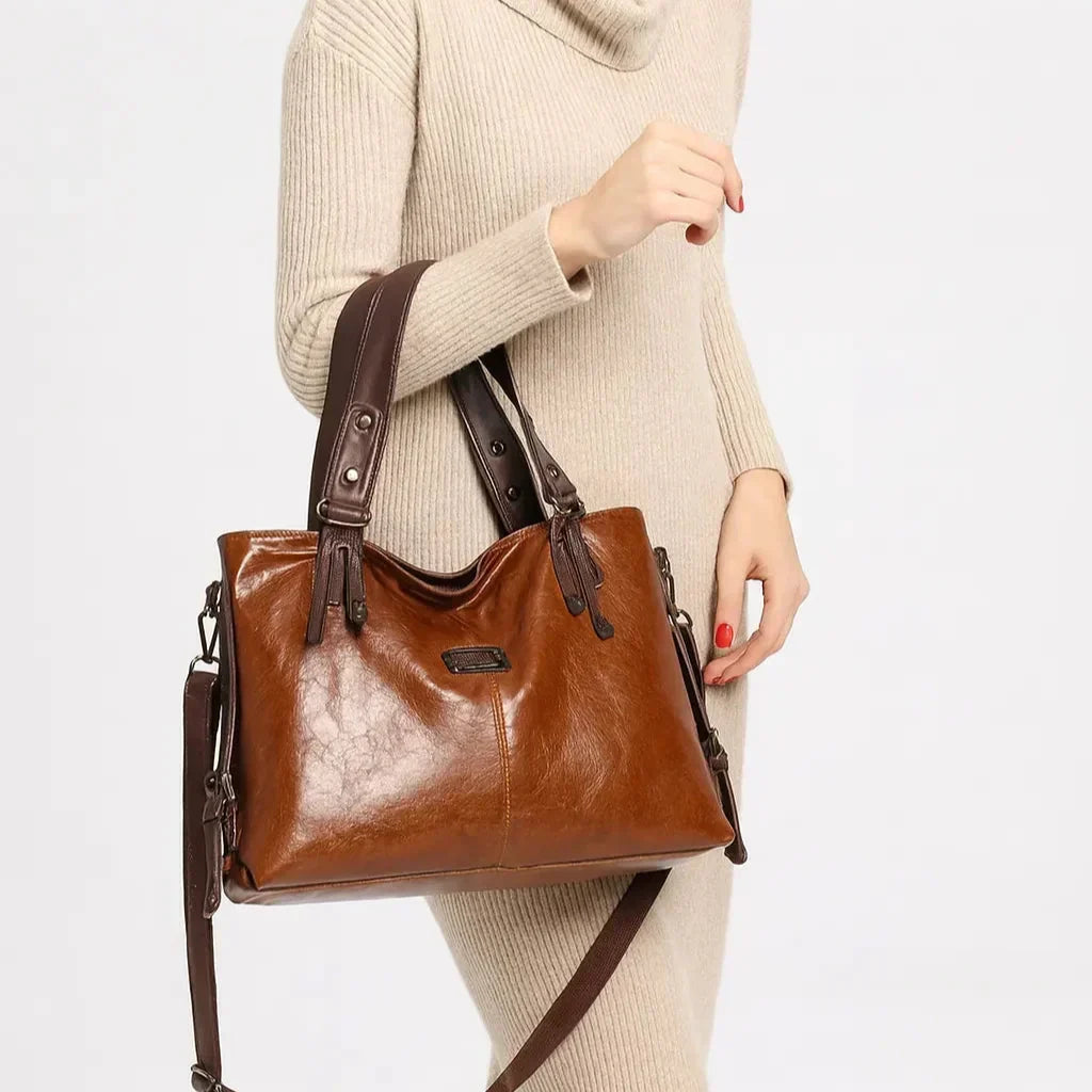 Trendé™ | Olivia Ledertasche mit zeitloser Eleganz