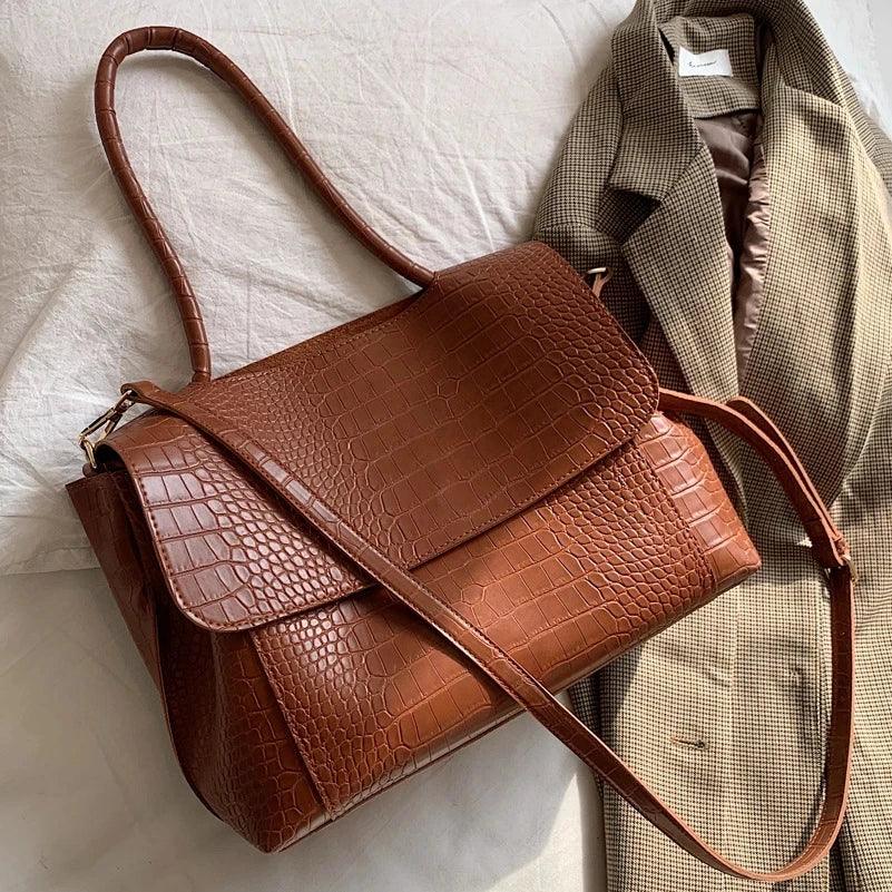 Trendé™ | Clove Ledertasche mit zeitloser Eleganz