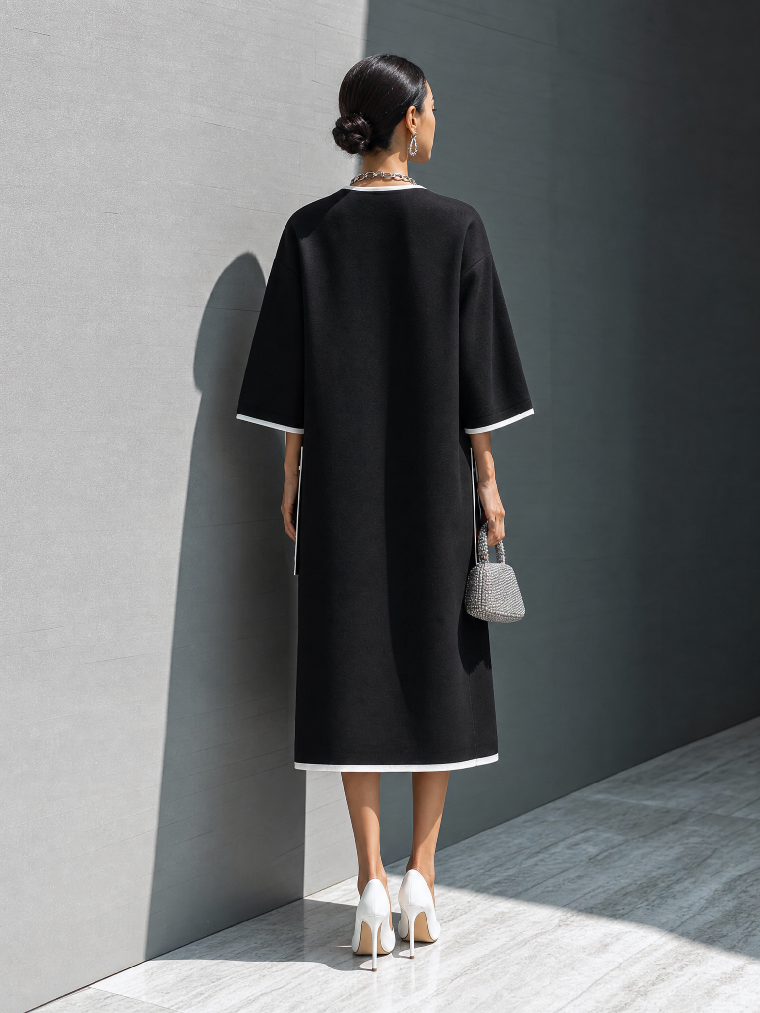 Trendé™ | Laura Baumwollmix-Midikleid mit Taschen und Kontrastdetails