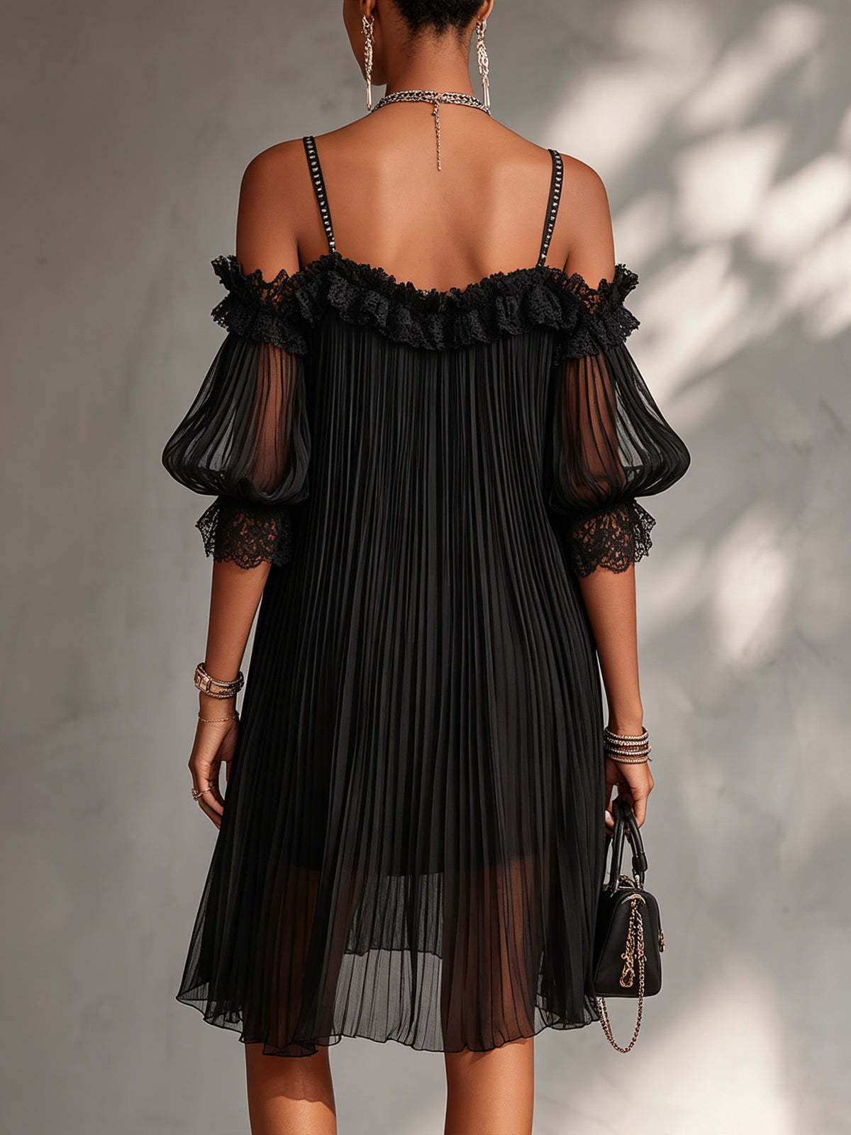 Trendé™ | Vittoria Schwarzes Chiffon-Minikleid mit Spitzenbesatz