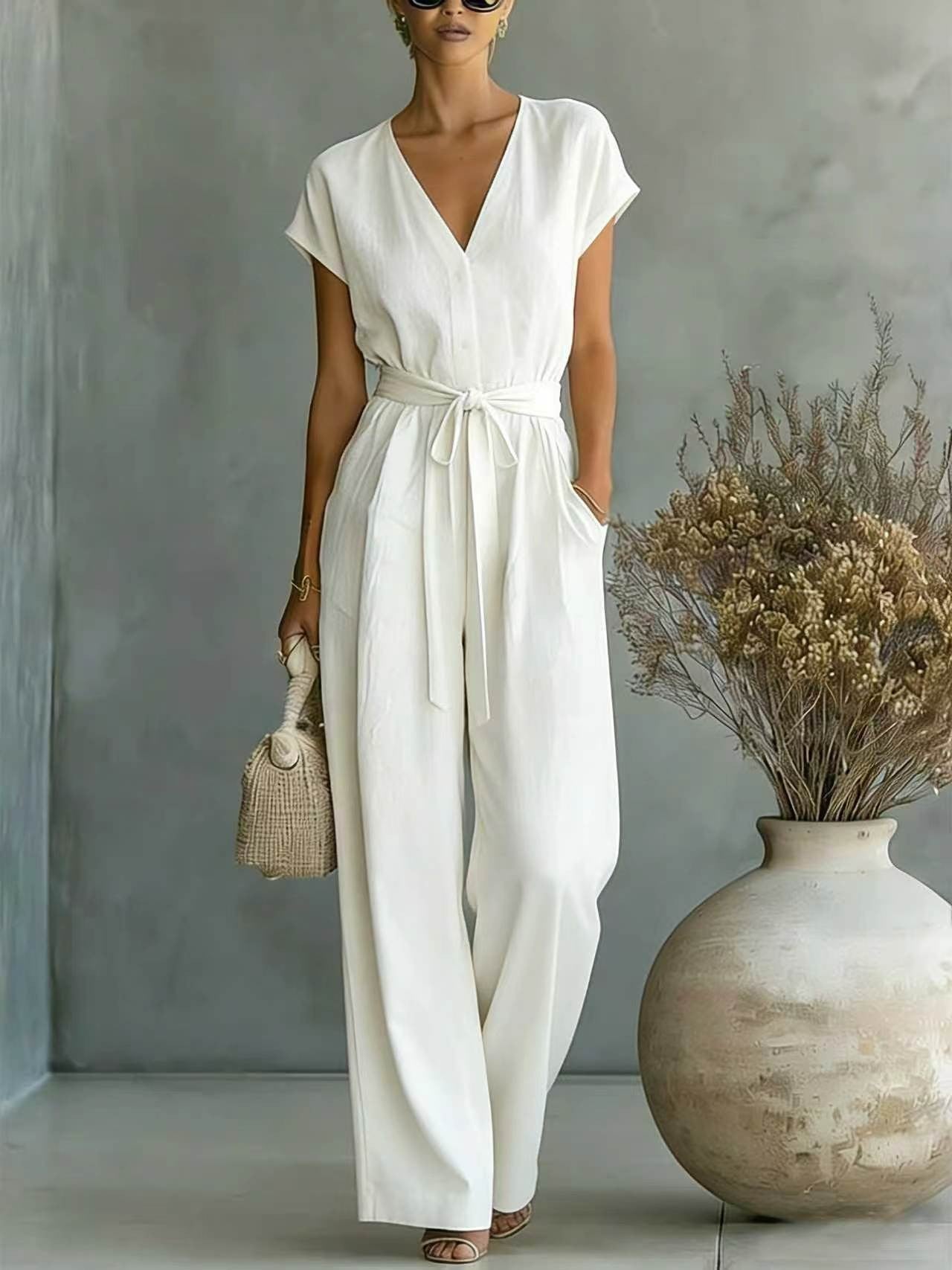 Nadia – Fließender langer Jumpsuit mit Gürtel