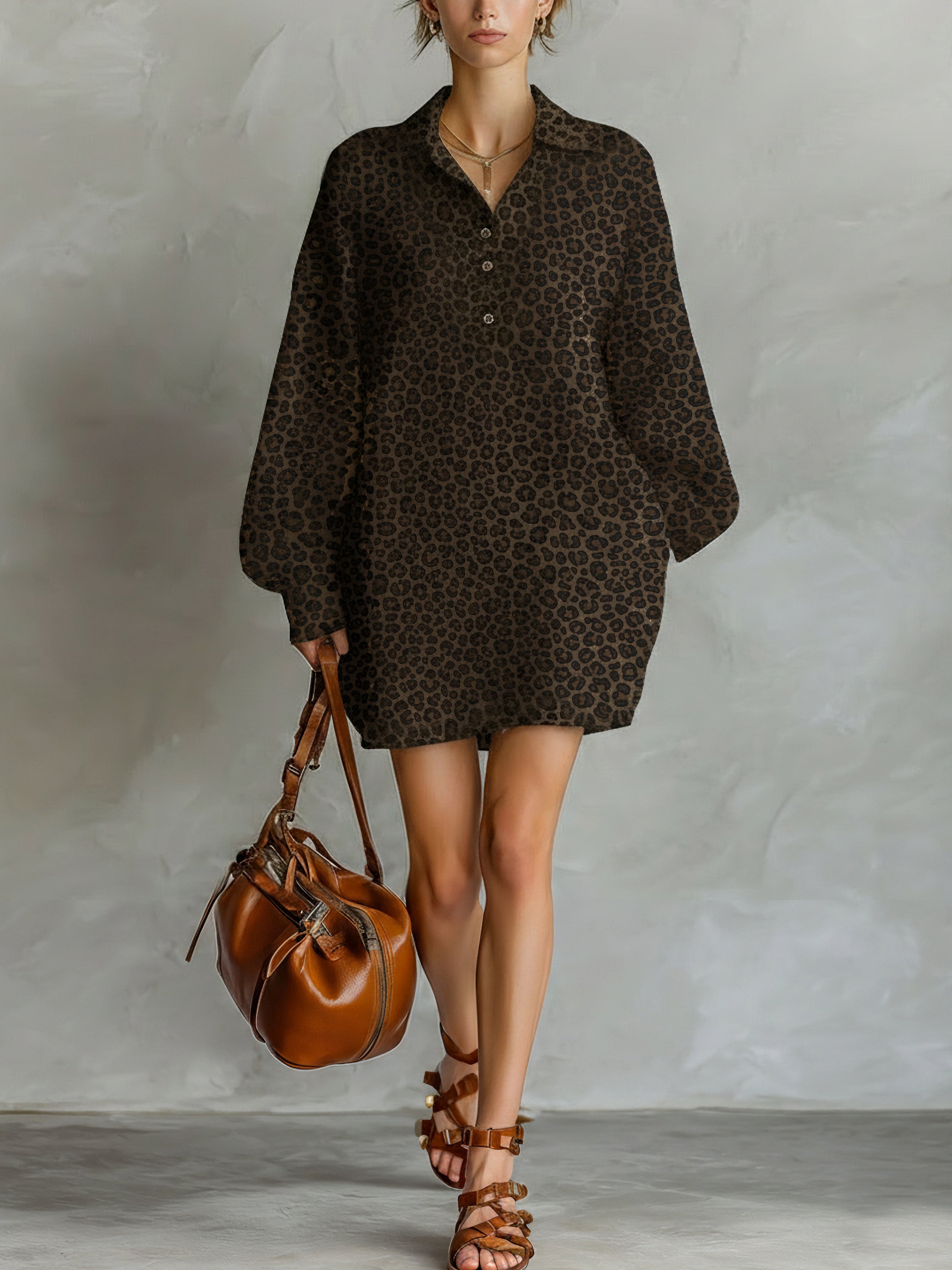 Trendé™ | Feline Maxikleid mit langen Ärmeln und Print