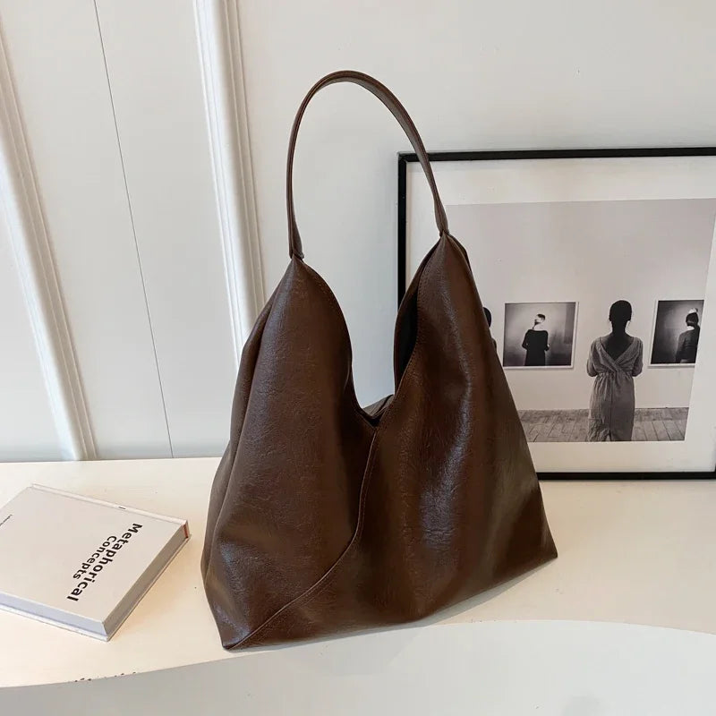 Trendé™ | Lunea Ledertasche mit zeitloser Eleganz