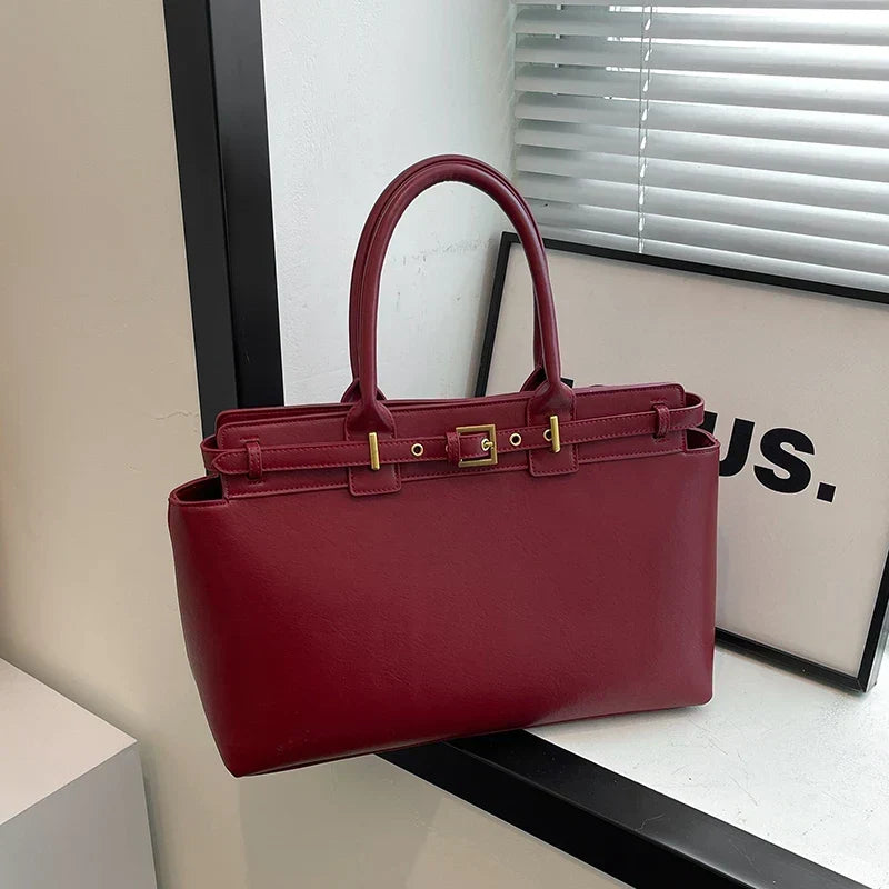 Trendé™ | Faye Ledertasche mit zeitloser Eleganz