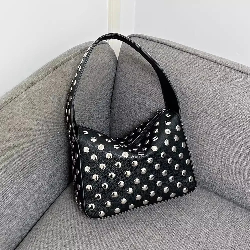 Trendé™ | Valentina54 Ledertasche mit zeitloser Eleganz