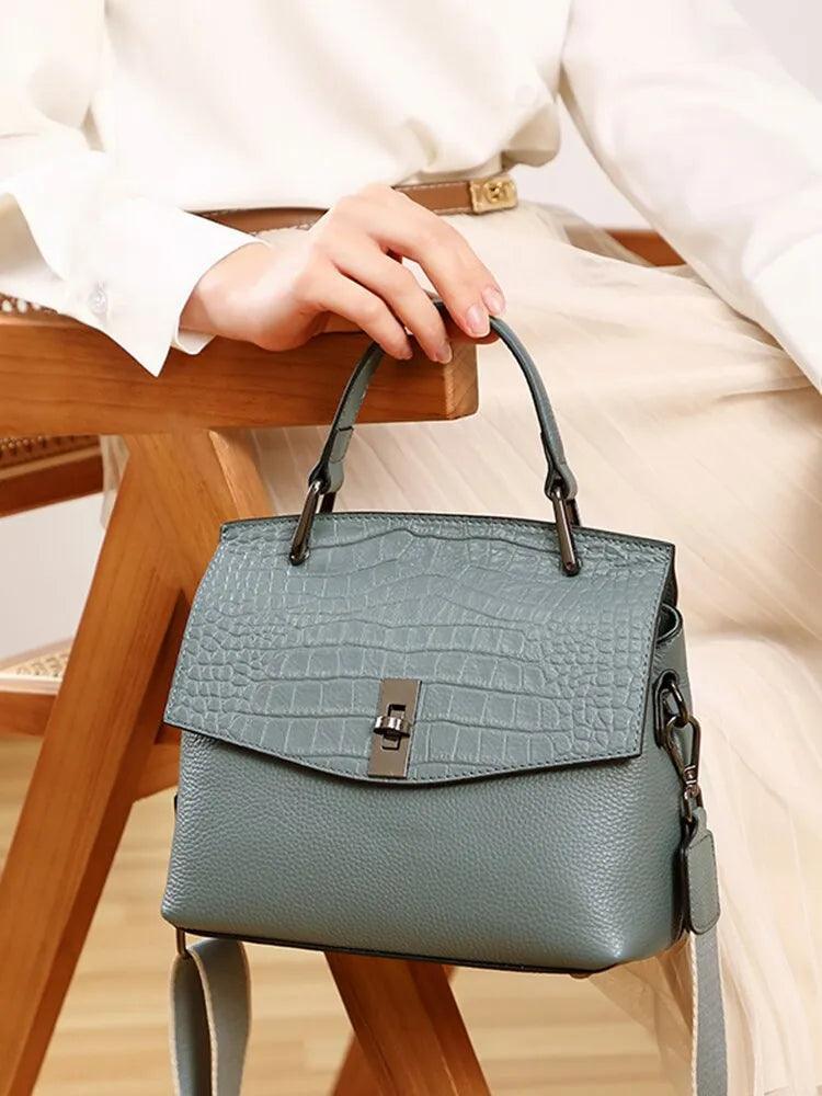 Trendé™ | Volturi Ledertasche mit zeitloser Eleganz