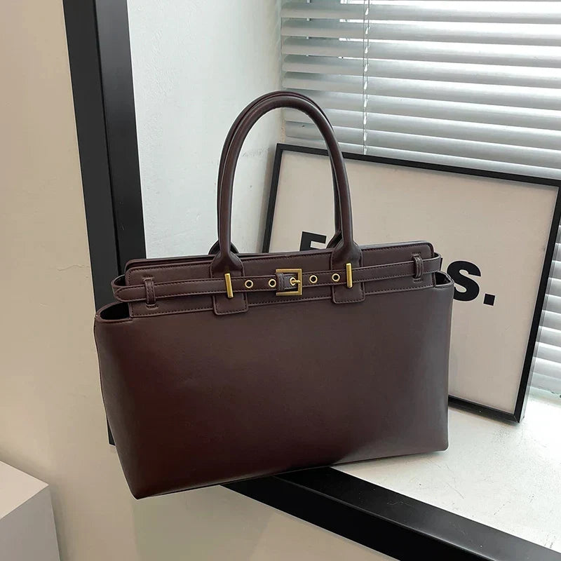 Trendé™ | Faye Ledertasche mit zeitloser Eleganz