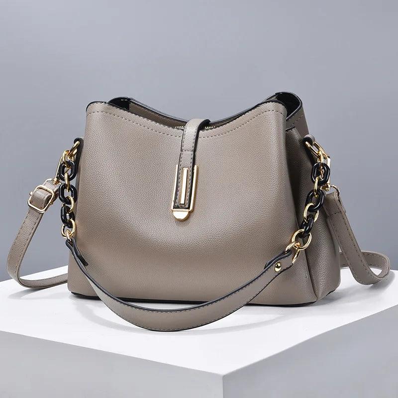 Trendé™ | Brail Ledertasche mit zeitloser Eleganz