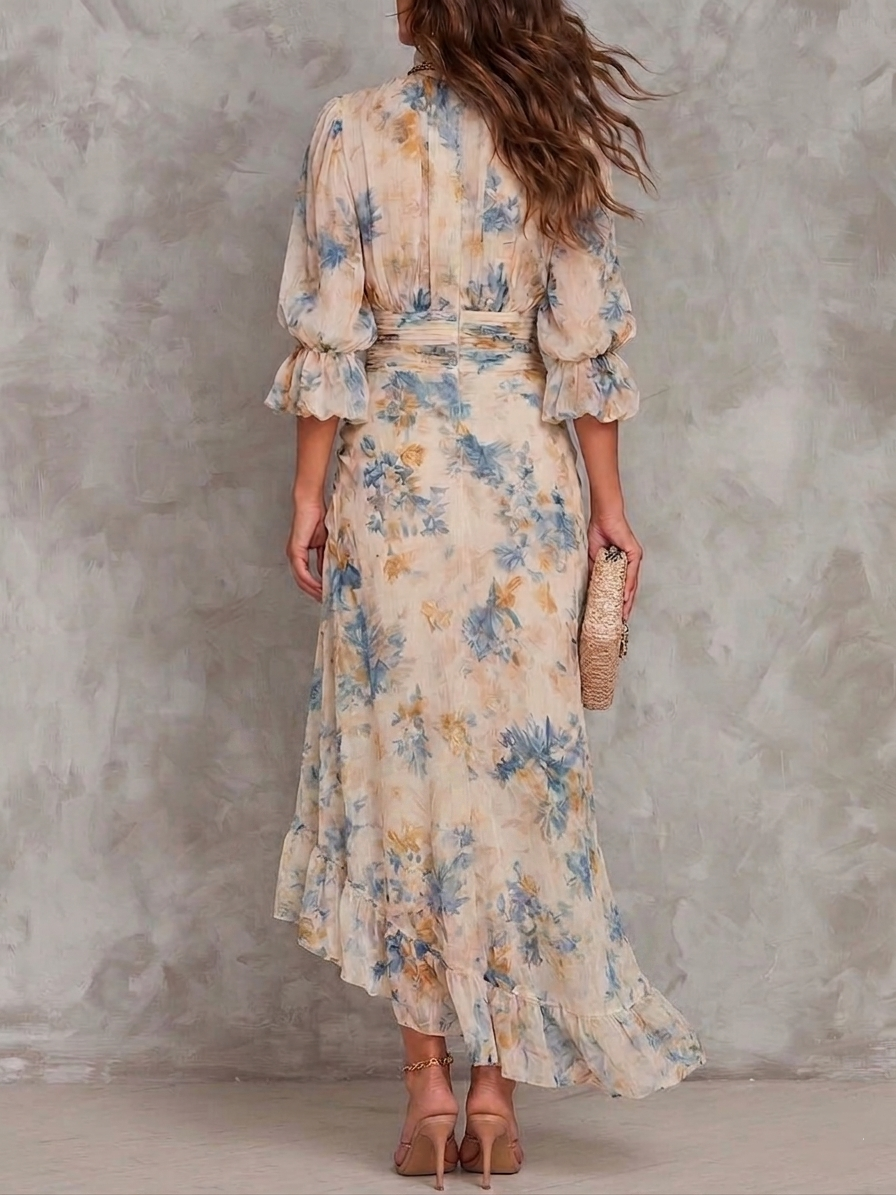 Beiges Maxikleid aus Chiffon mit Rollkragen, Ölgemälde-Blumenmuster und unregelmäßigem Schnitt