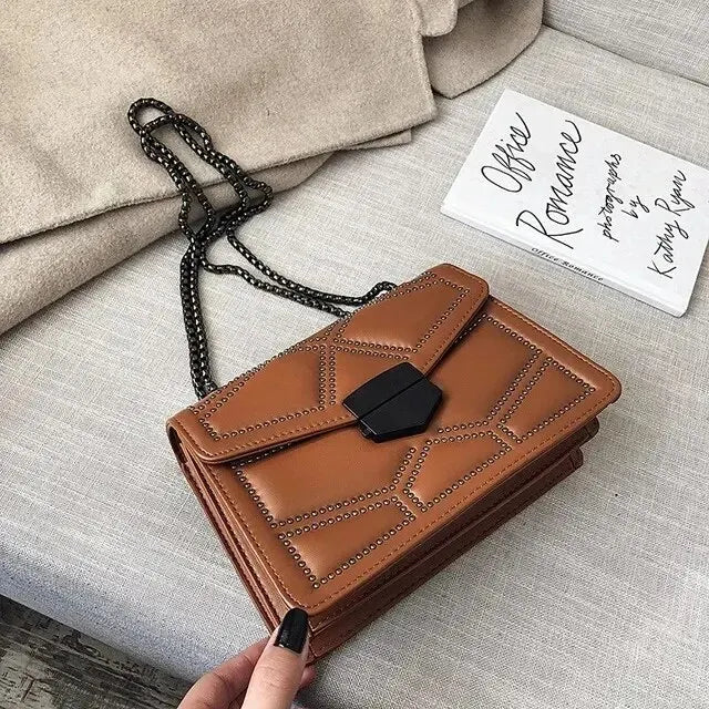 Trendé™ | Eyla Kleine Ledertasche mit elegantem Design