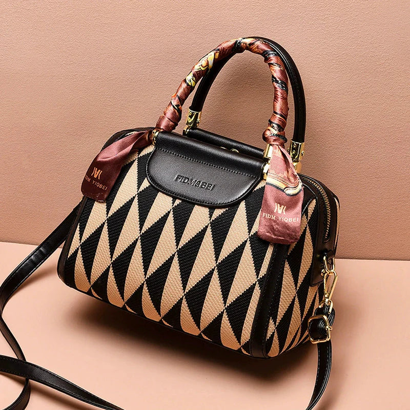 Trendé™ | Selina48108 Ledertasche mit zeitloser Eleganz