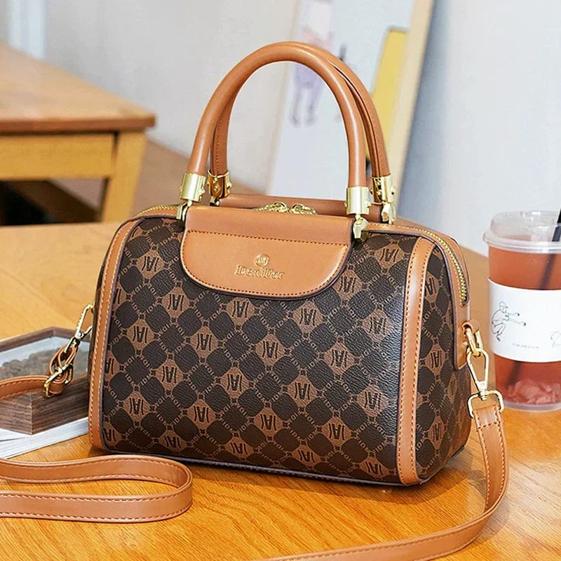 Trendé™ | Selina48108 Ledertasche mit zeitloser Eleganz