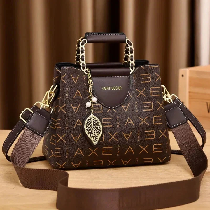 Trendé™ | Rania Ledertasche mit zeitloser Eleganz
