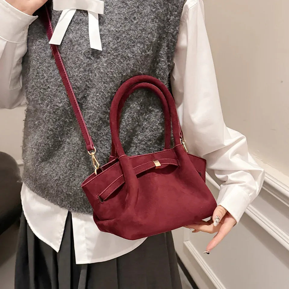 Trendé™ | Liora Ledertasche mit zeitloser Eleganz