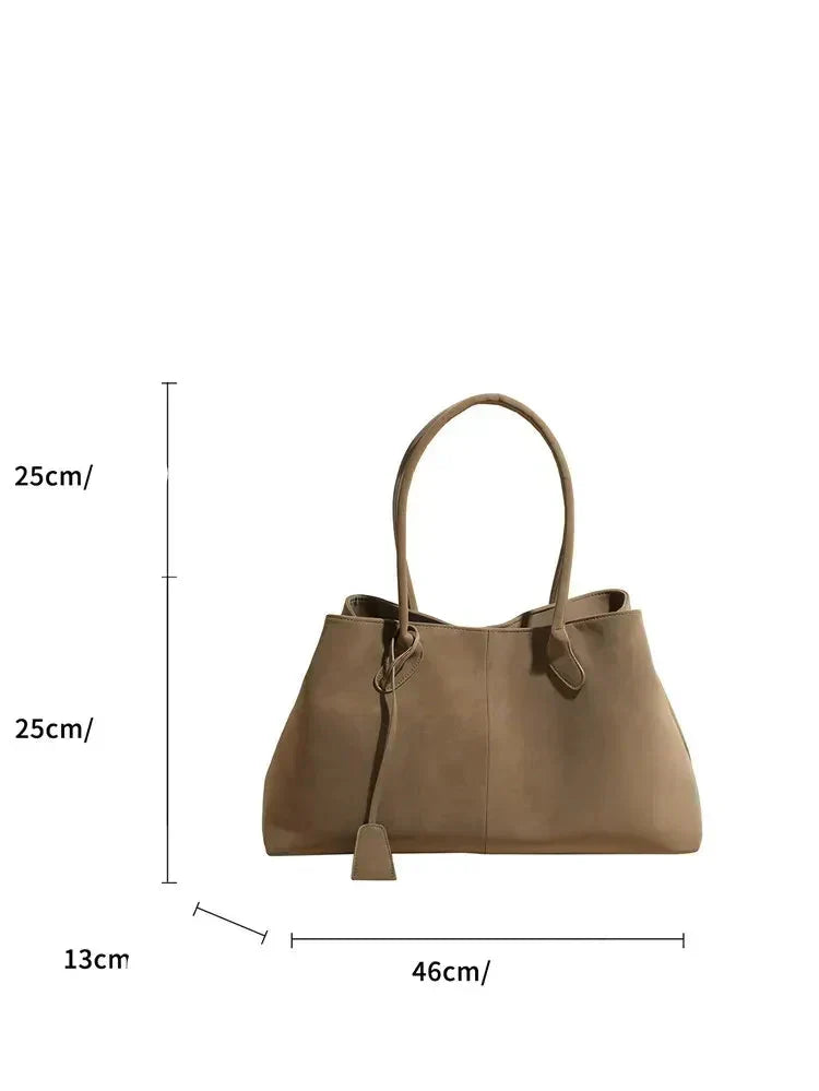 Trendé™ | Zarine Ledertasche mit zeitloser Eleganz