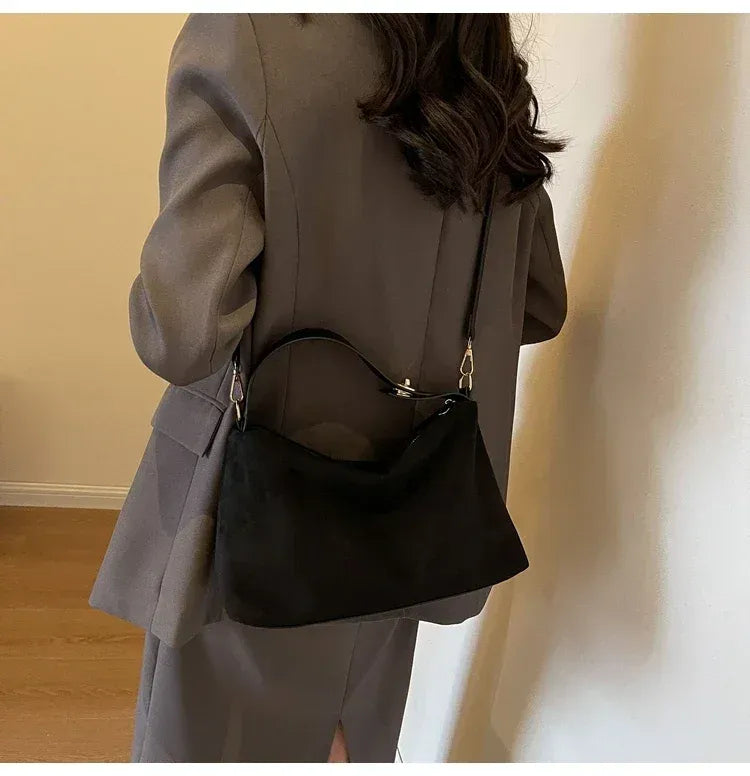 Trendé™ | Yara Ledertasche mit zeitloser Eleganz