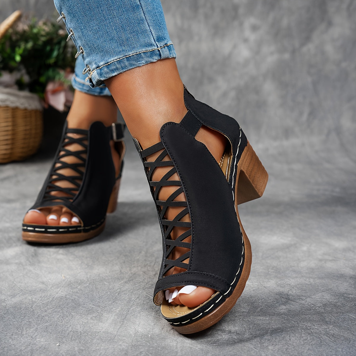Trendé™ | Selin Sandalen mit geflochtenem Absatz
