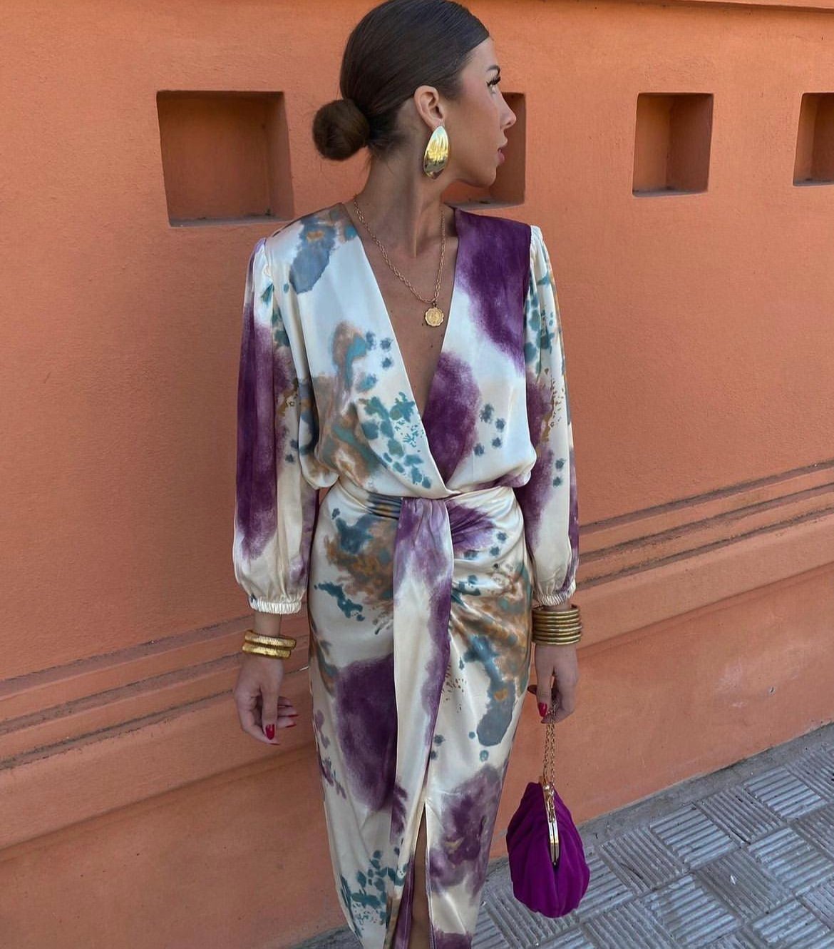 Trendé™ | Valeria Satinkleid mit V-Ausschnitt