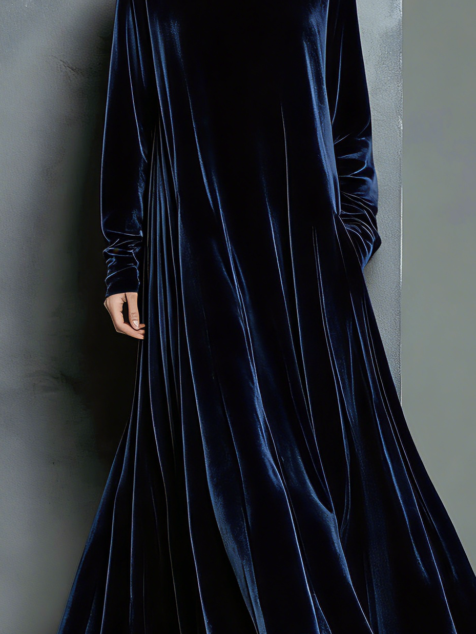 Trendé™ | Sofia Velours-Maxikleid mit langen Ärmeln und lockerer Passform