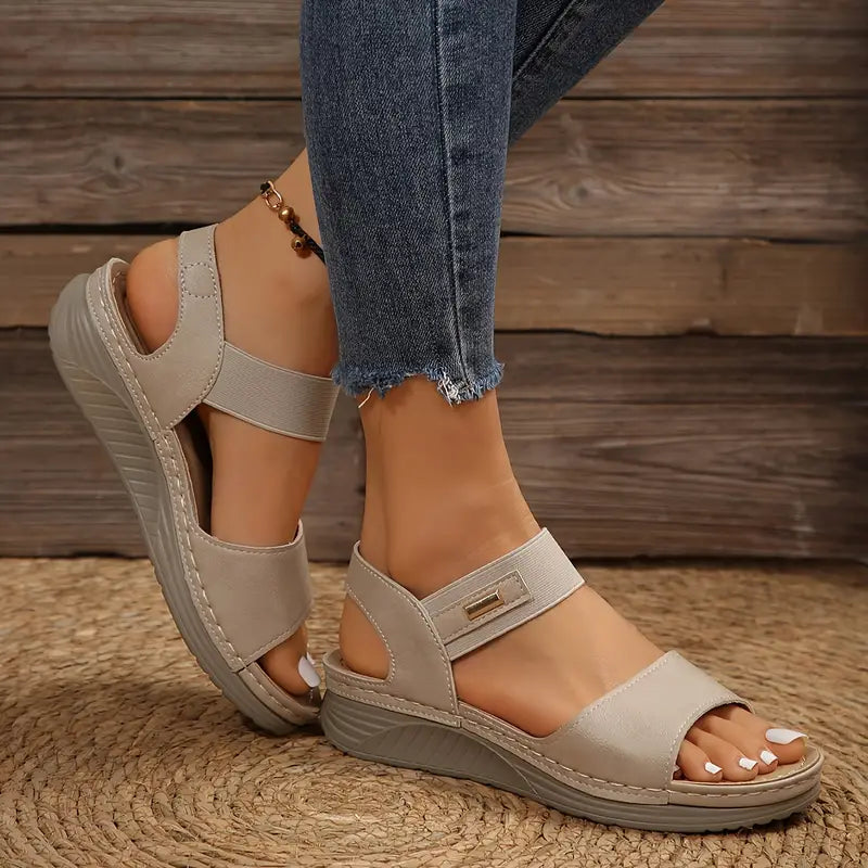 Trendé™ | Aira Leichte Sandalen