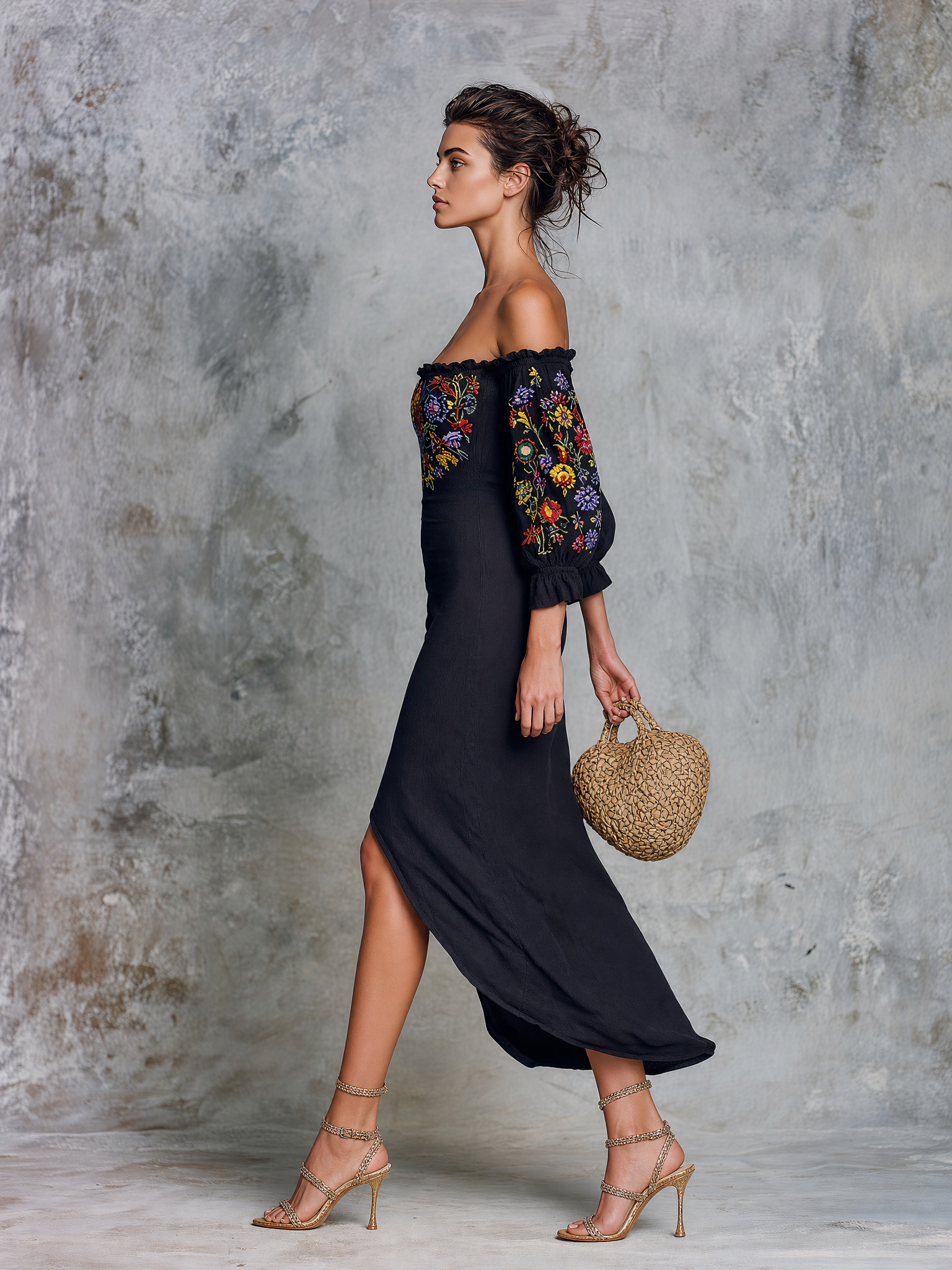 Trendé™ | Roxana Midikleid mit schulterfreiem Schnitt und Stickerei