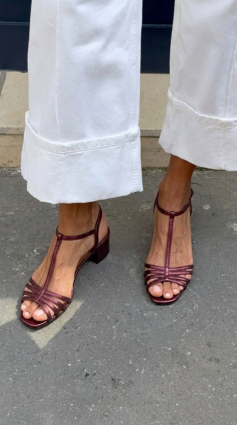 Allegra | Goldene Sandalen – Eleganz für jeden Tag