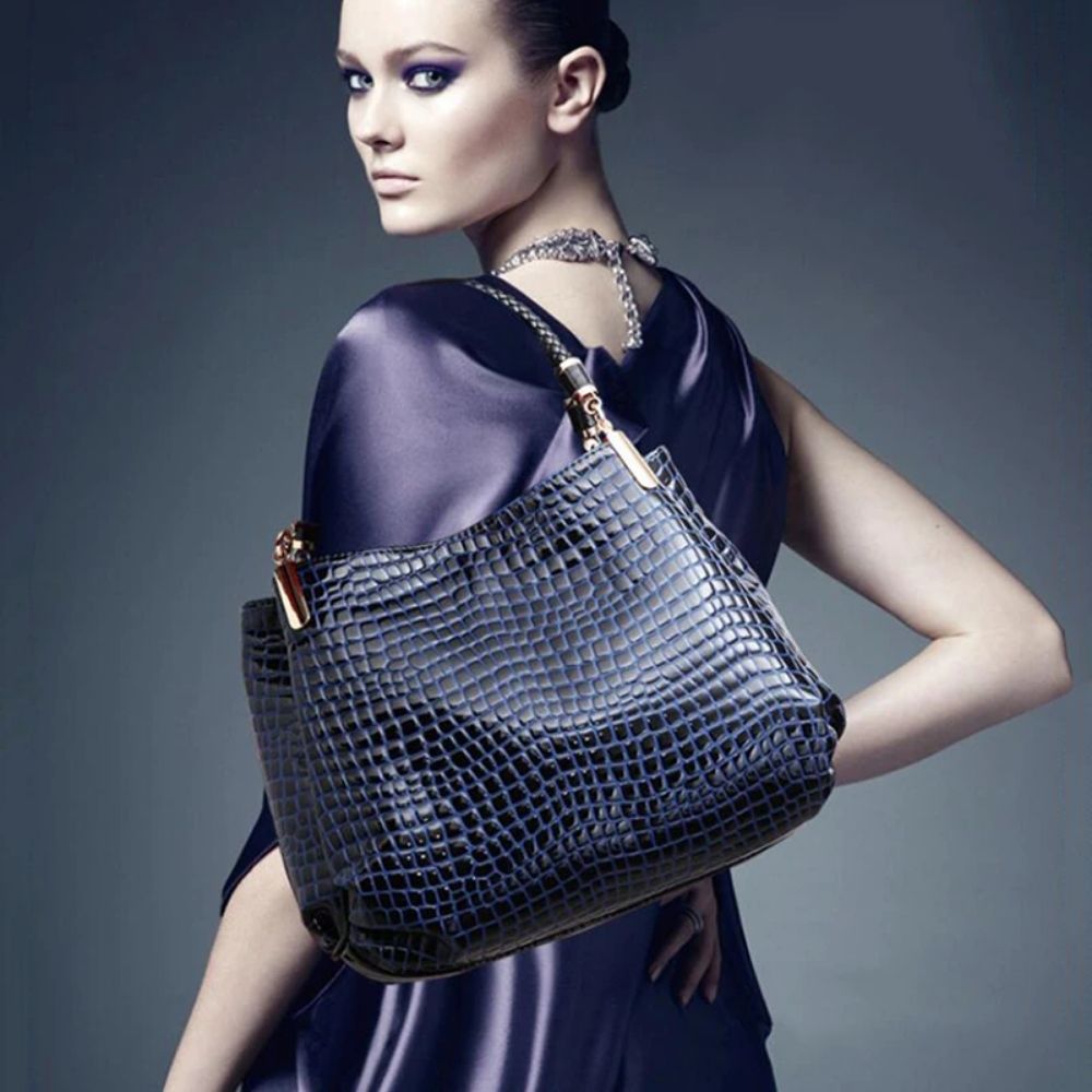 Trendé™ | Valentina54114 Ledertasche mit zeitloser Eleganz