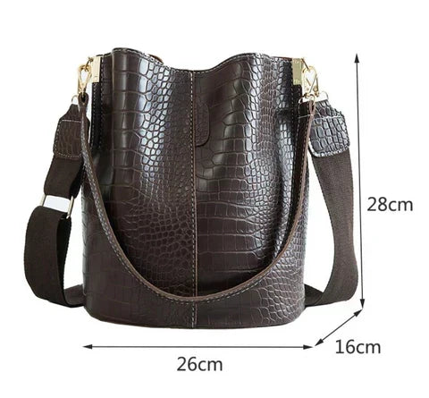 Trendé™ | Mary Bennett Ledertasche mit zeitloser Eleganz