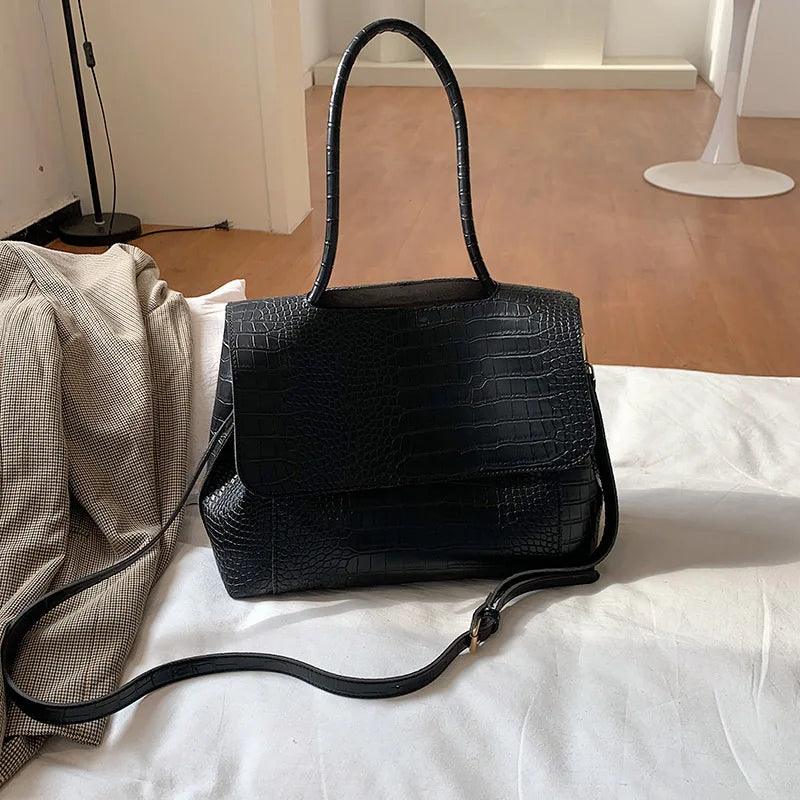 Trendé™ | Clove Ledertasche mit zeitloser Eleganz