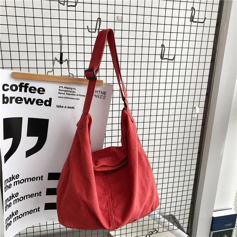 Trendé™ | Paloma44 Messenger-Tasche mit zeitlosem Look
