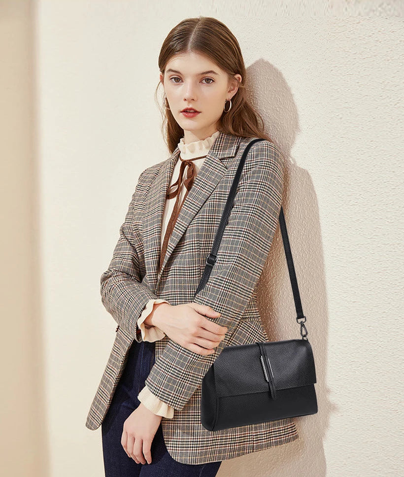 Trendé™ | Yara58118 Ledertasche mit zeitloser Eleganz