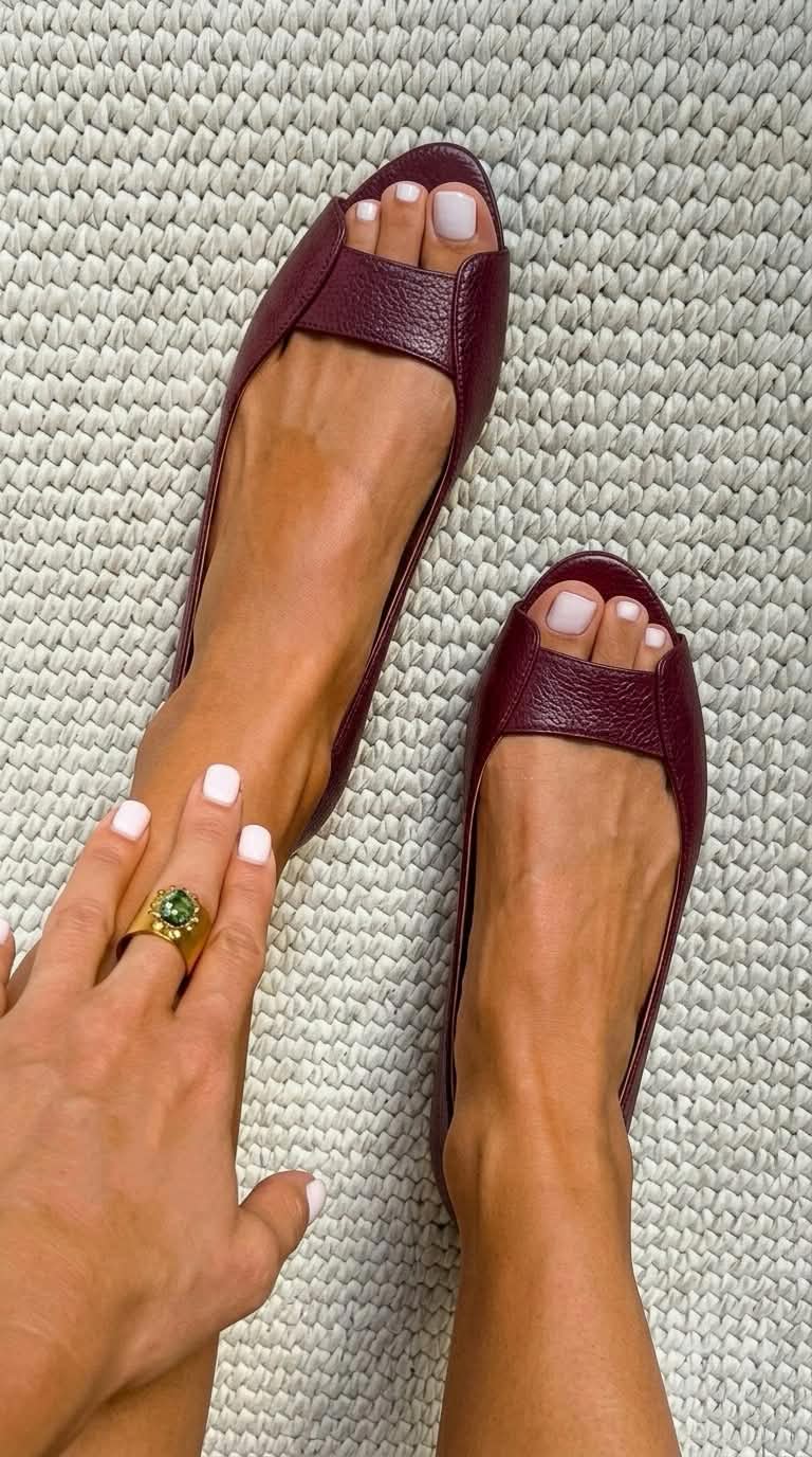 Adelina | Goldene Sandalen – Komfort und Chic