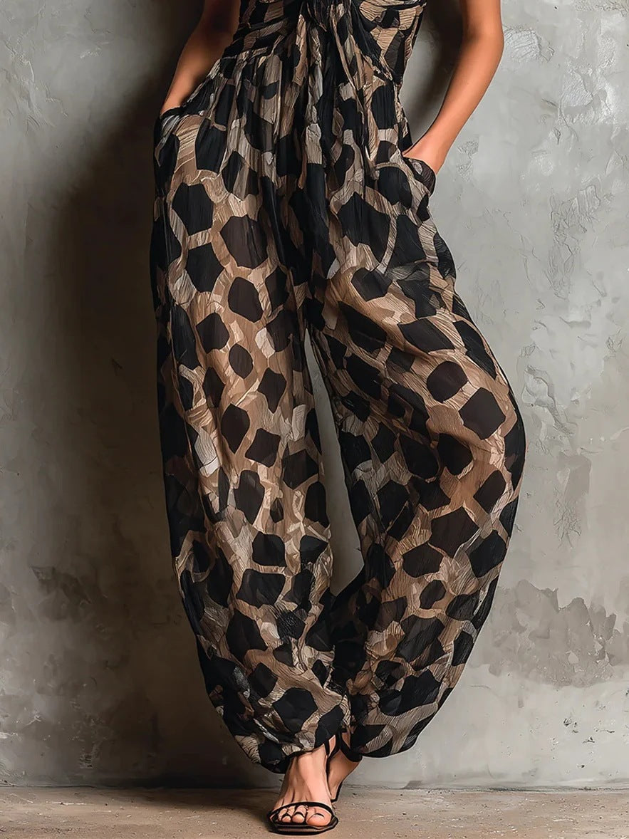 Trendé™ | Roberta Schwarzer weiter Chiffon-Jumpsuit mit Animalprint