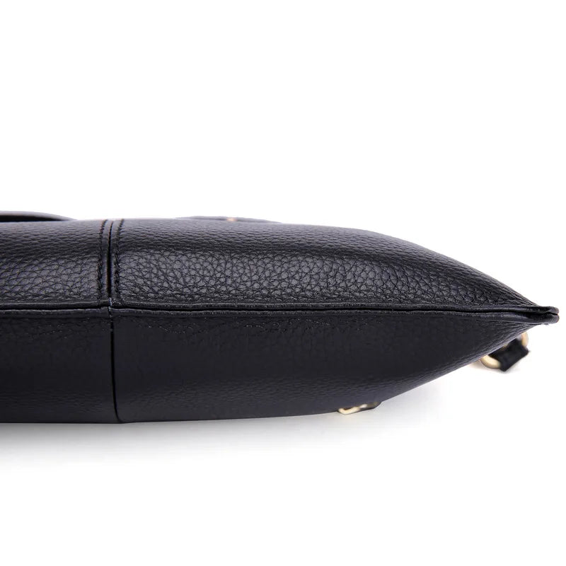 Trendé™ | Kalani Kleine Ledertasche mit elegantem Design