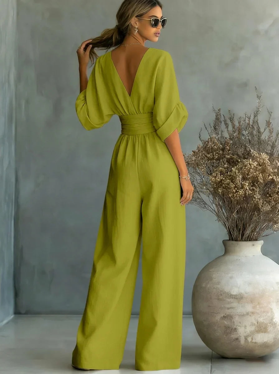 Trendé™ | Thais Essential-Jumpsuit mit V-Ausschnitt