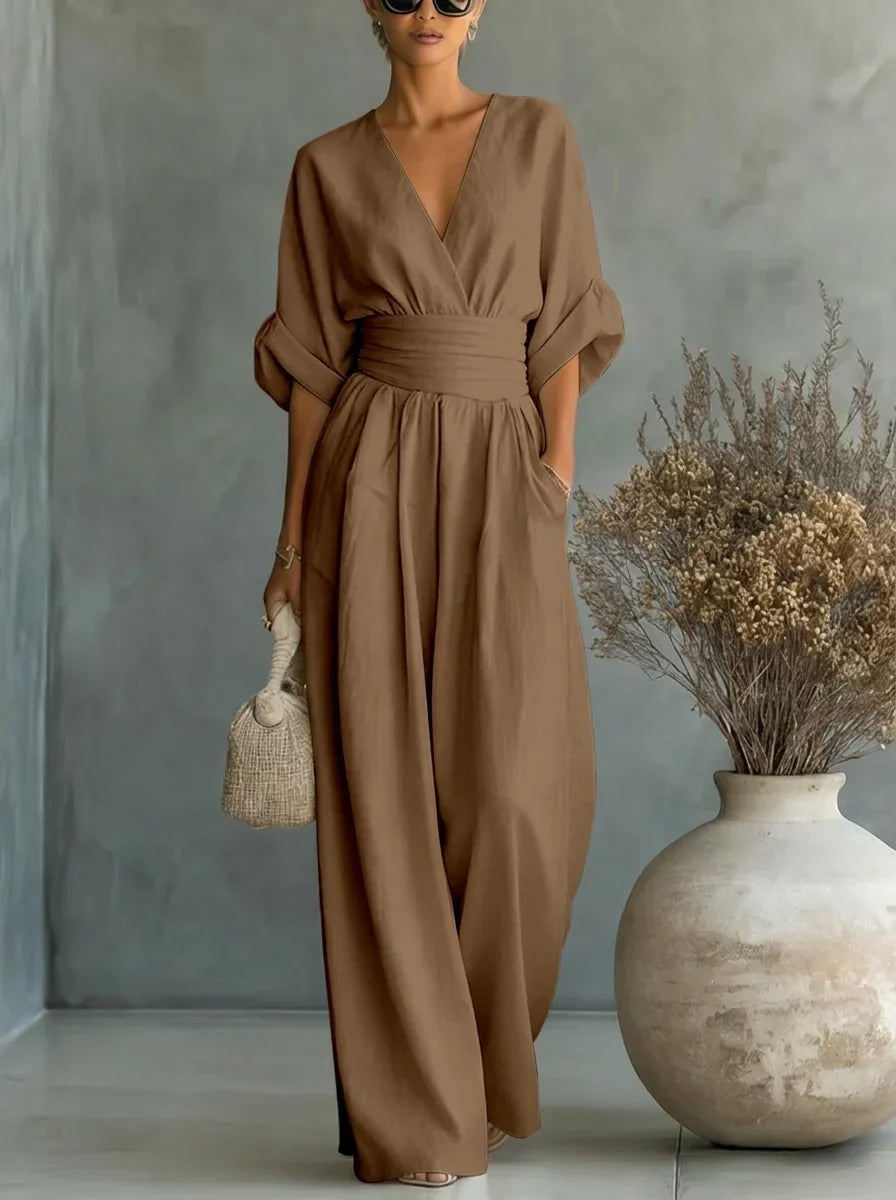 Trendé™ | Thais Essential-Jumpsuit mit V-Ausschnitt