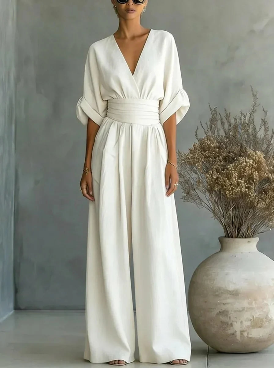 Trendé™ | Thais Essential-Jumpsuit mit V-Ausschnitt