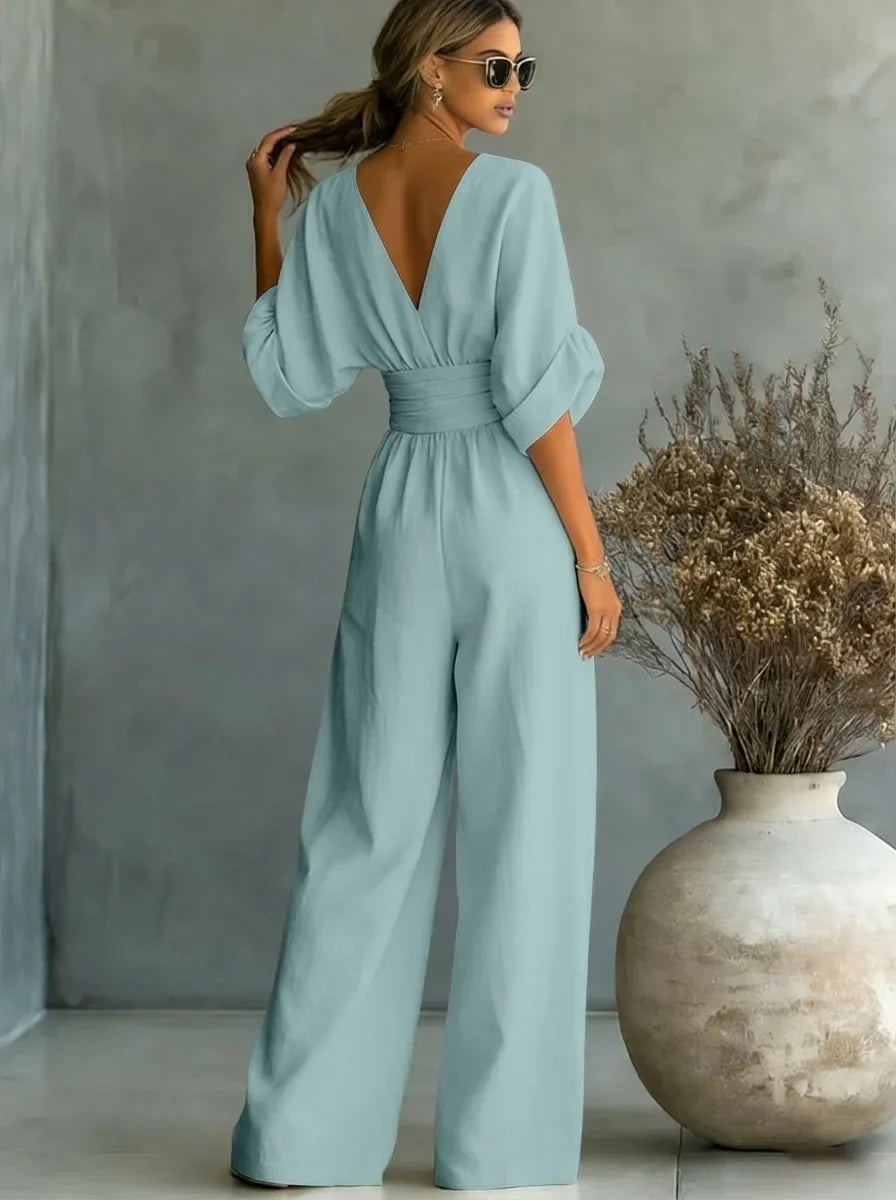 Trendé™ | Thais Essential-Jumpsuit mit V-Ausschnitt