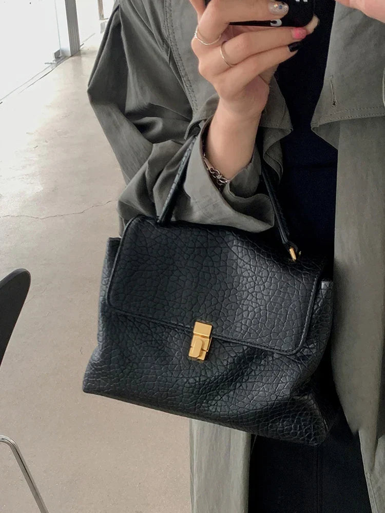 Trendé™ | Sofia51 Ledertasche mit zeitloser Eleganz