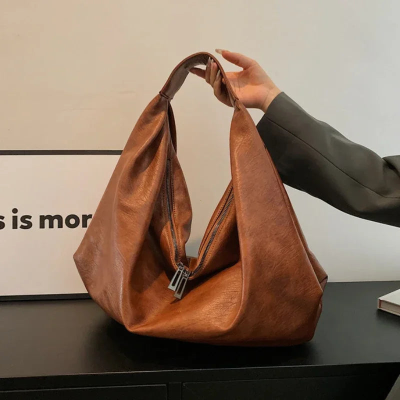 Trendé™ | Gama Ledertasche mit zeitloser Eleganz
