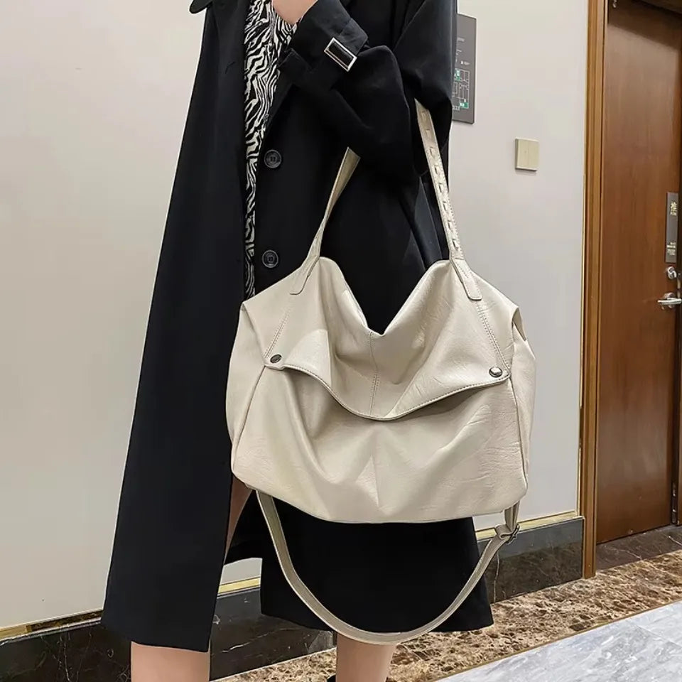 Trendé™ | Lua Ledertasche mit zeitloser Eleganz