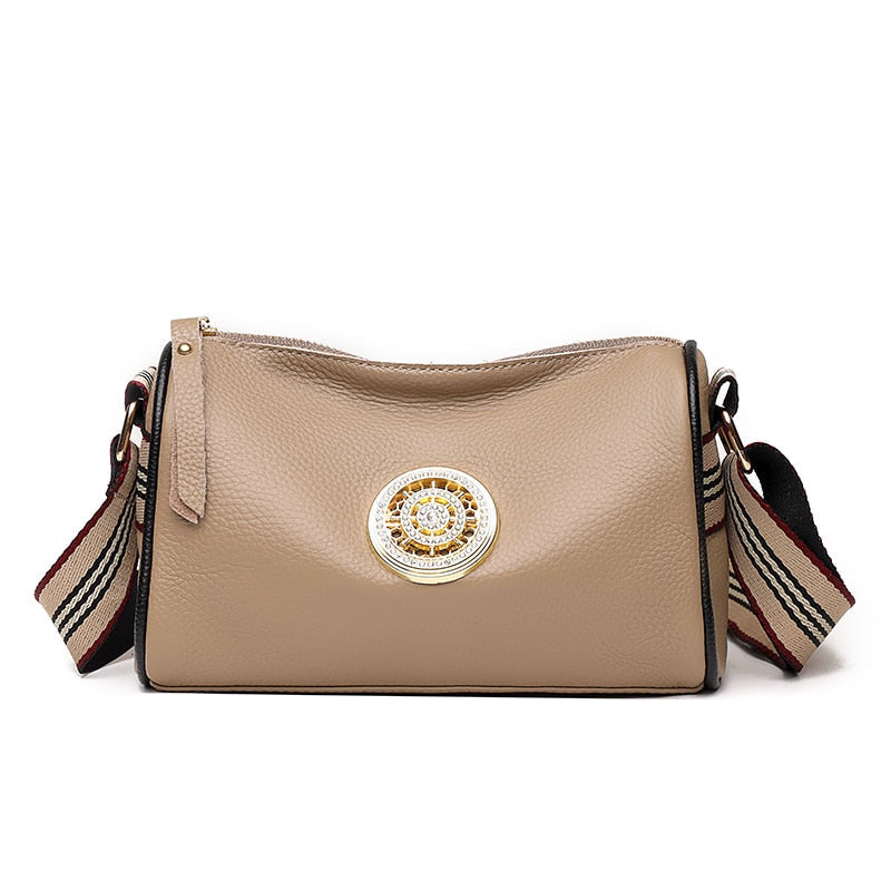 Trendé™ | Nina40100 Schultertasche mit elegantem Design