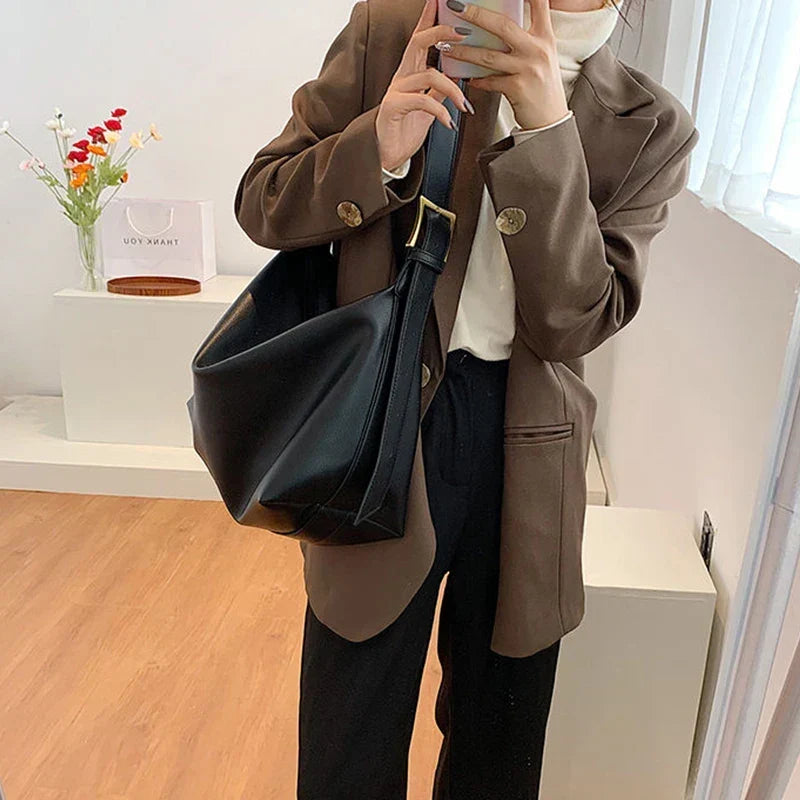 Trendé™ | Mirá Ledertasche mit zeitloser Eleganz