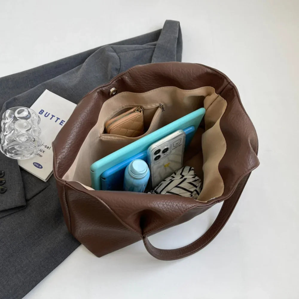 Trendé™ | Monica Ledertasche mit zeitloser Eleganz