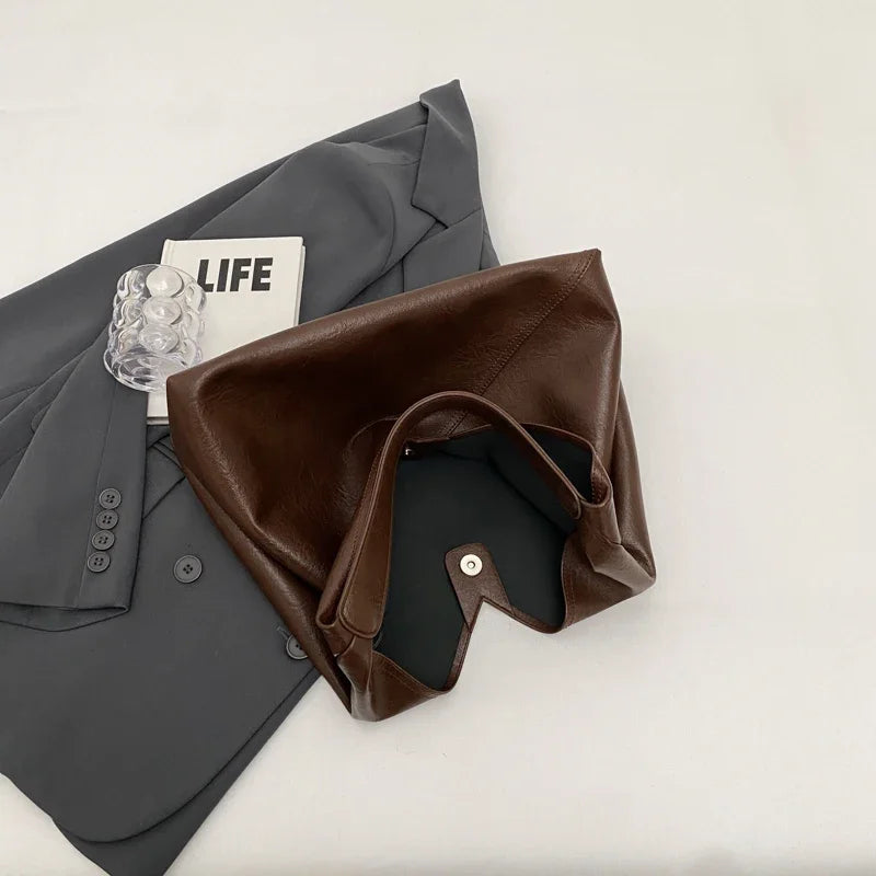 Trendé™ | Lunea Ledertasche mit zeitloser Eleganz